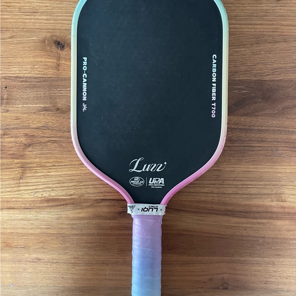 SOLD- Luzz Candy Cannon T700 Pickleball Paddle 16mm - Gently Used